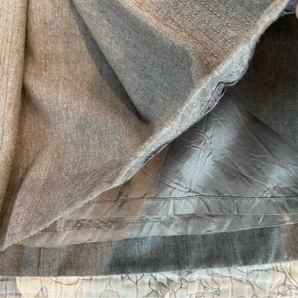 J. CREW Wool Mini Skirt Grey Front Pleat Size 8 - Picture 4 of 5